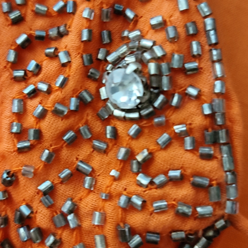 Tunic - Picture 2 of 4